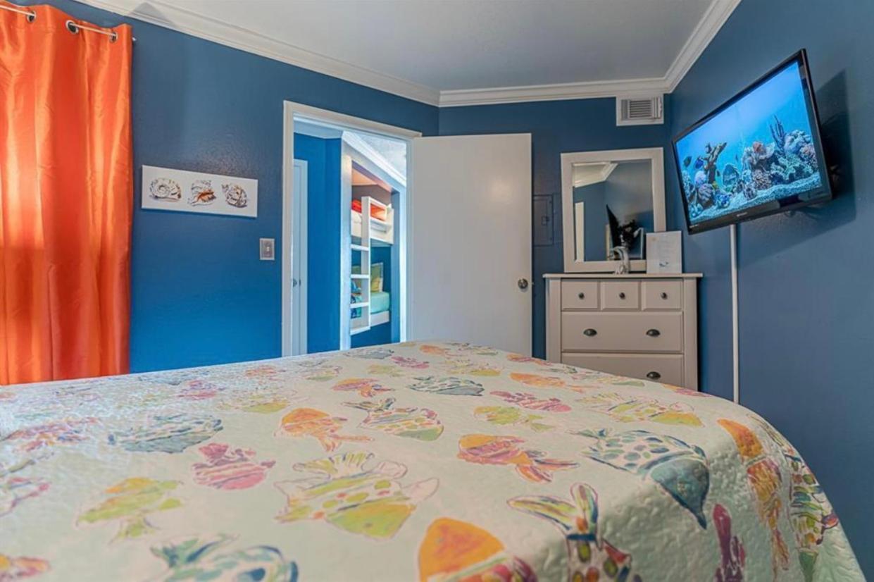 Beach Escape - Top Floor Ocean Views - Heated Pool - Seawall Blvd Galveston Exterior photo