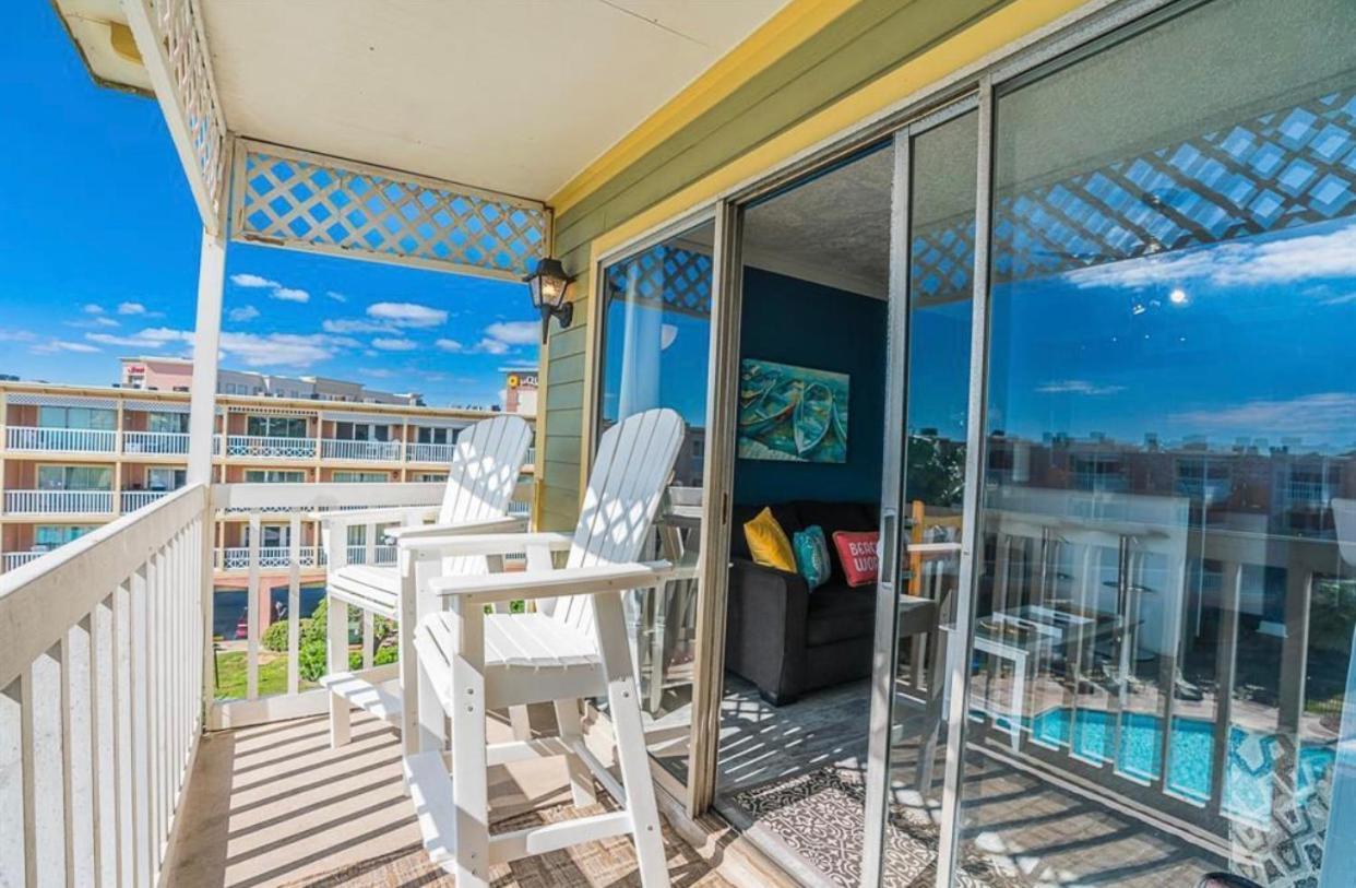 Beach Escape - Top Floor Ocean Views - Heated Pool - Seawall Blvd Galveston Exterior photo