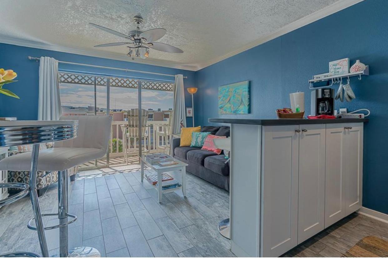 Beach Escape - Top Floor Ocean Views - Heated Pool - Seawall Blvd Galveston Exterior photo